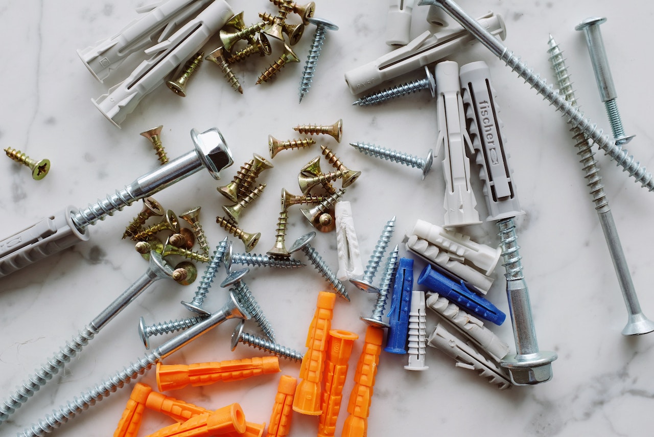 A beginner's Guide to Using Self-Tapping Screws